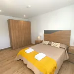 Casa Moderna Con Jardin Y Barbacoa Ferienhaus Helguera (Reocin)