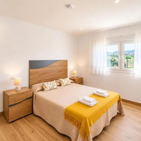 Vakantiehuis Casa Moderna Con Jardin Y Barbacoa *