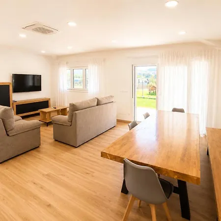 Vakantiehuis Casa Moderna Con Jardin Y Barbacoa Helguera (Reocin)