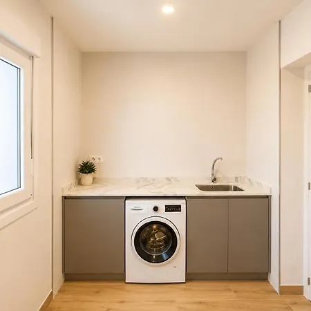 Vakantiehuis Casa Moderna Con Jardin Y Barbacoa