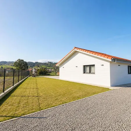 Vakantiehuis Casa Moderna Con Jardin Y Barbacoa *