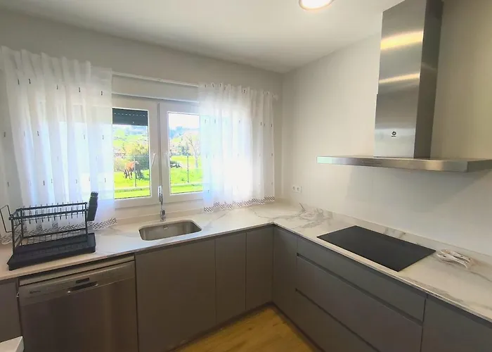 Ferienhaus Casa Moderna Con Jardin Y Barbacoa Helguera (Reocin)