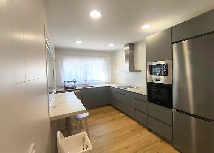 Ferienhaus Casa Moderna Con Jardin Y Barbacoa *